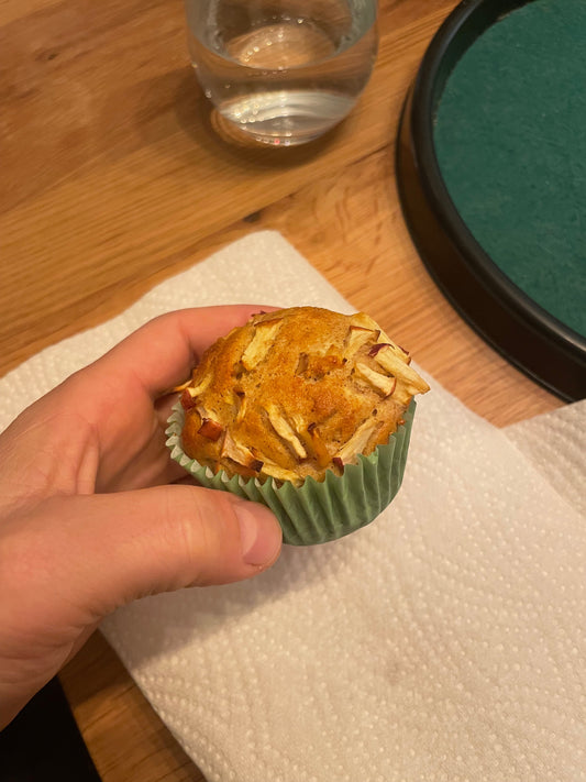 Let's try - Everyday Snack: Apple Cinnamon Protein Muffins